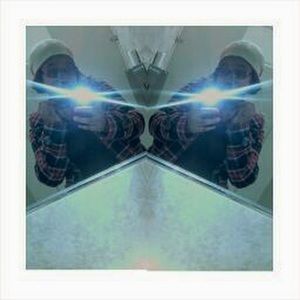 Meet your Posher, Lara